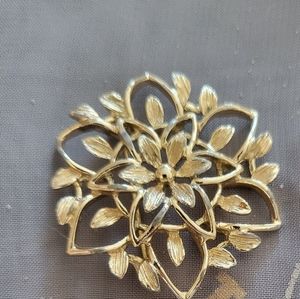 Vintage Sarah Coventry Brooch